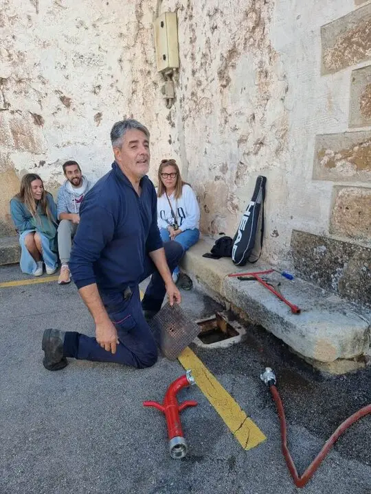 Simulacro de incendio en Villar del Ala (3)