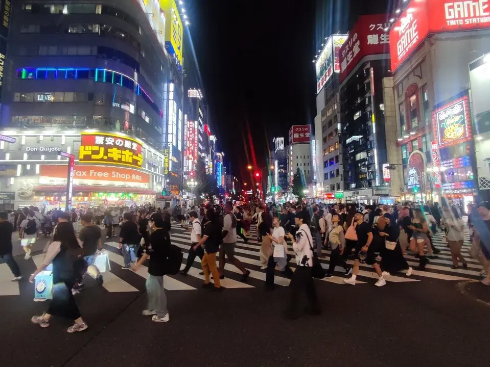 3 Shinjuku, Golden Gai, cena compartida (2)