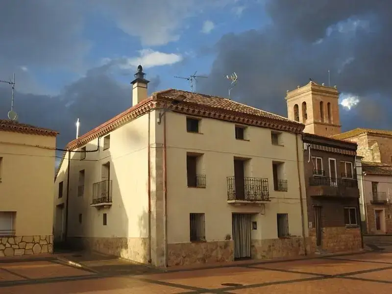 Almaluez