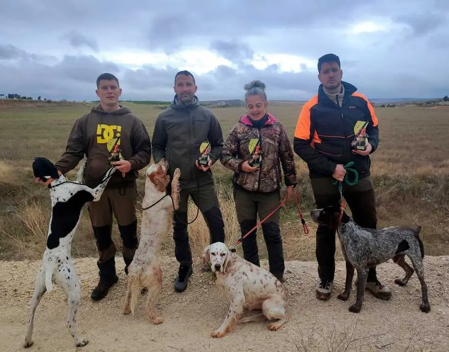 PRIMEROS CLASIFICADOS