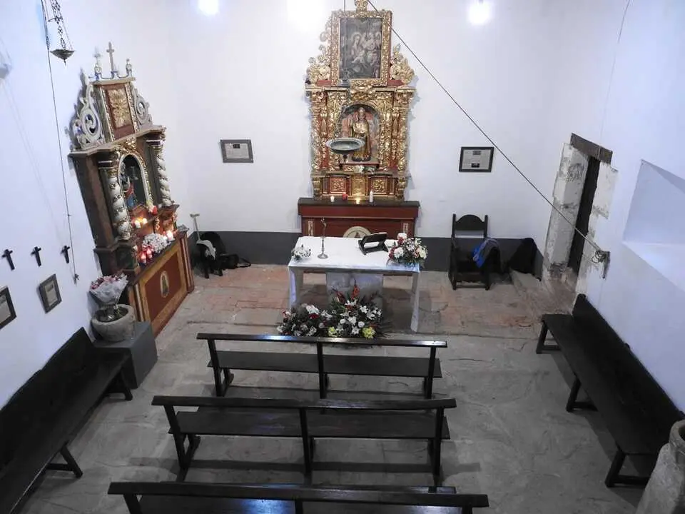 Ermita de San Mart&iacute;n de Azapiedra, Villar del Ala (1)