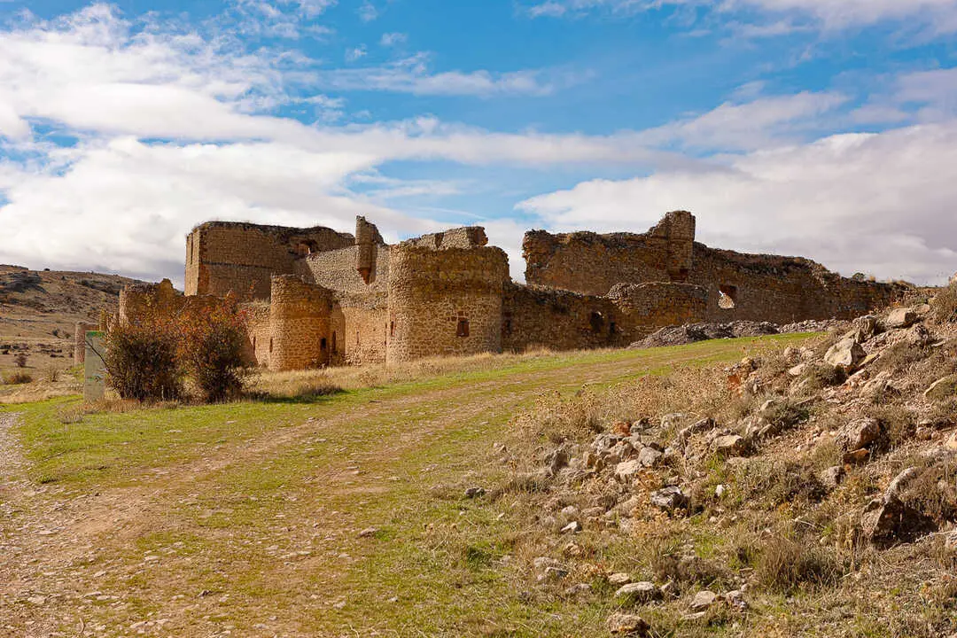 Castillo Caracena