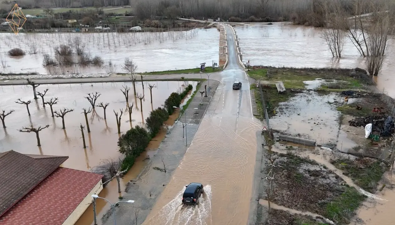 Crecida del r&iacute;o en Langa de Duero