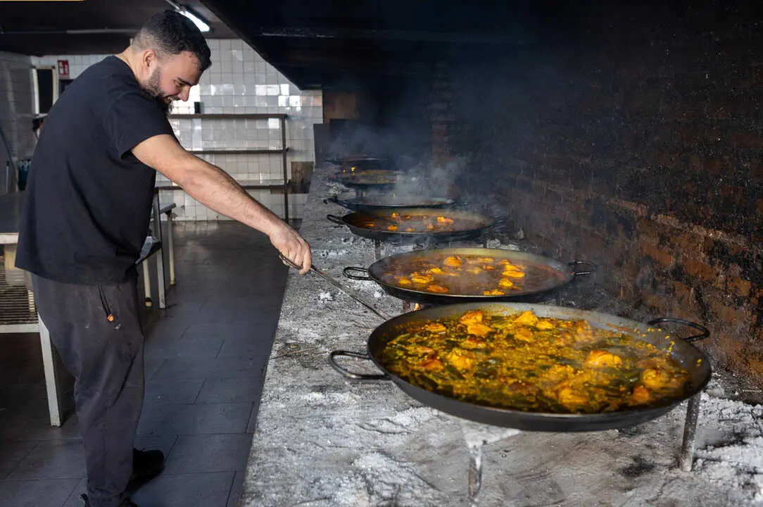 Arroces a le&ntilde;a en Torres Torres4