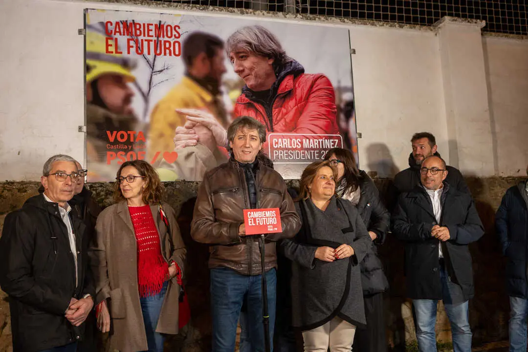 Pegada de carteles-1