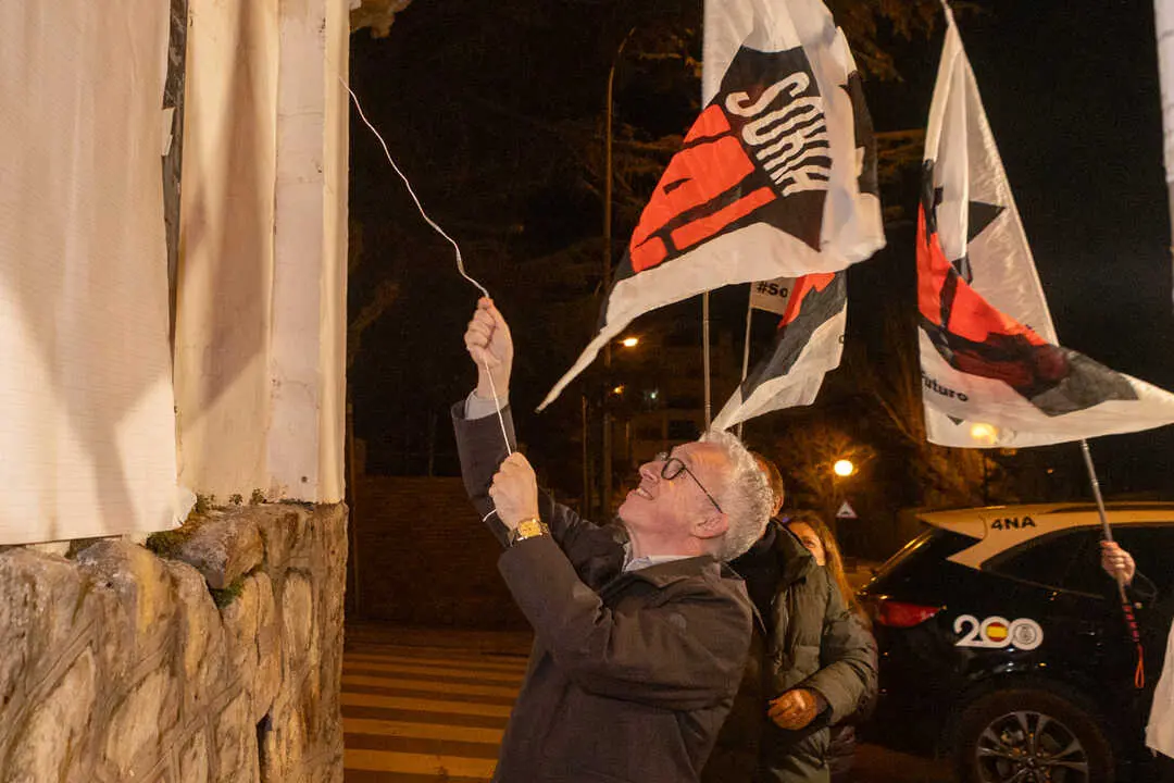 Pegada de carteles-6
