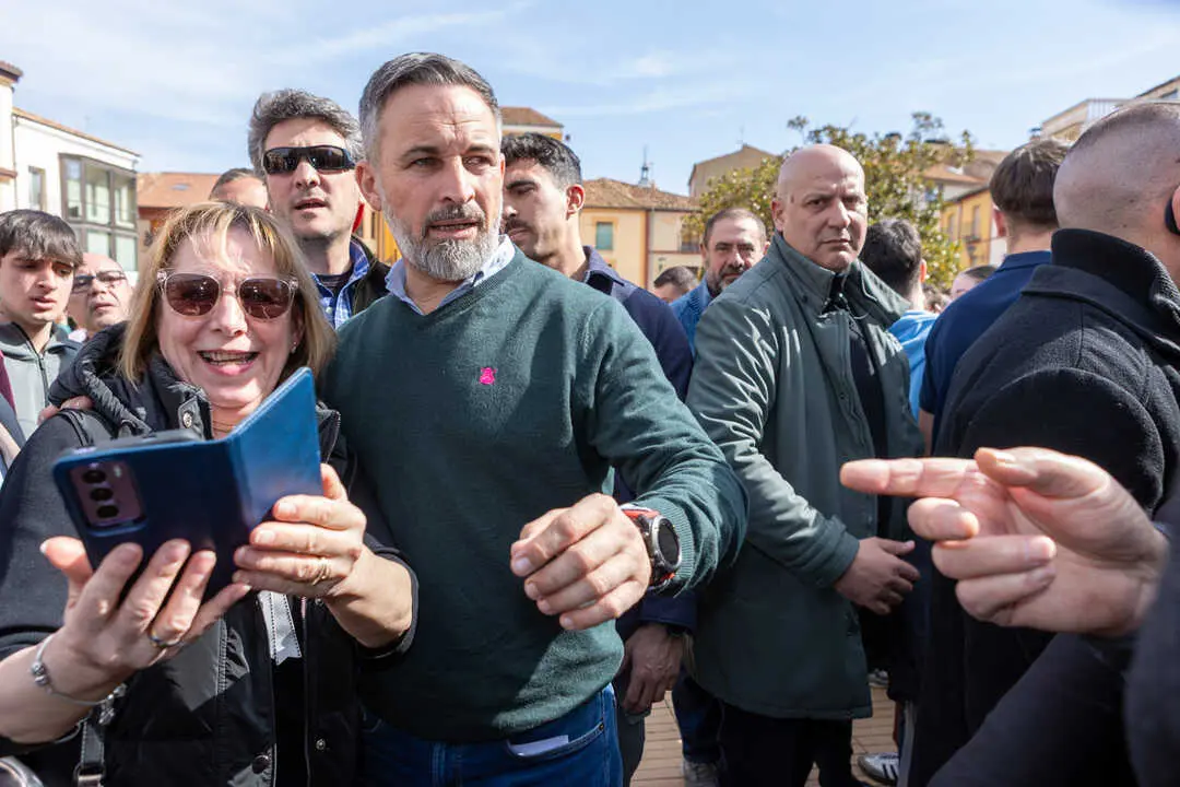 Abascal en Almaz&aacute;n-15