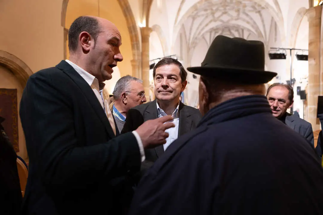 Alfonso Fern&aacute;sndez Ma&ntilde;ueco en Soria-13