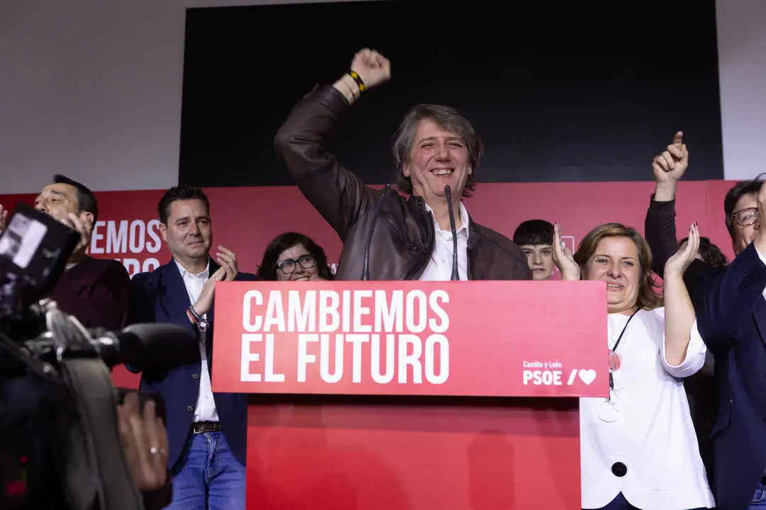 Noche electoral PSOE-13