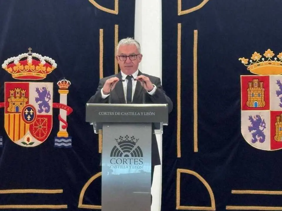 &Aacute;ngel Ce&ntilde;a