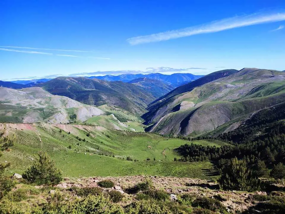 Descenso al Pico Ochernas (2)