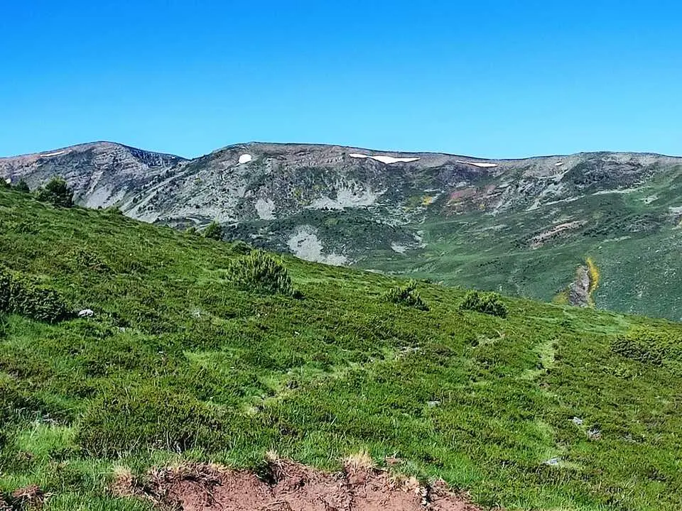 Descenso al Pico Ochernas (3)