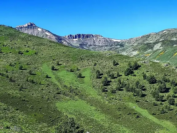 Descenso al Pico Ochernas (6)