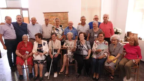 Homenaje a los antiguos alumnos de la escuela de Villar del Ala (41)