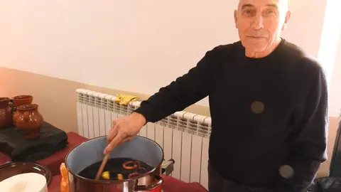 Feria de Gastronom&iacute;a y Artesan&iacute;a de San Andr&eacute;s de Soria (12)