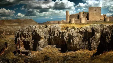 Castillo de Caracena Lista Roja