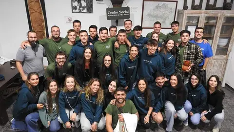Cantares de los mozos de Villar del Ala por San Roque (13)