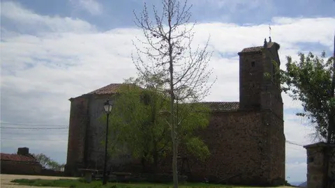 Iglesia de San Andr&eacute;s Rebollar