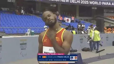 Fotograma de Pineda antes de la serie