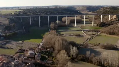 Viaducto del r&iacute;o Blanco