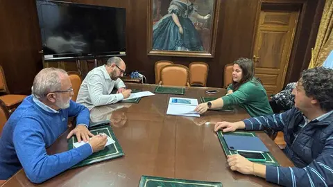 Diputaci&oacute;n se compromete con ASAJA Soria a colaborar en la limpieza de los puentes
