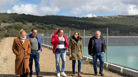 El PP visita el regad&iacute;o de Hinojosa del Campo