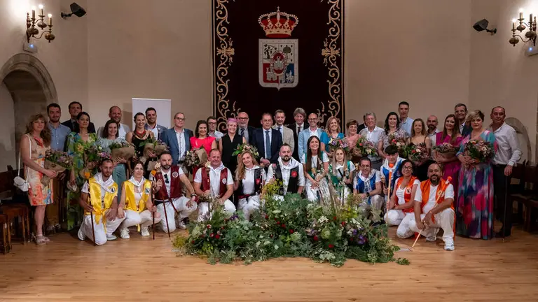 Homenaje a los Jurados de Cuadrilla de la Diputaci&oacute;n-08